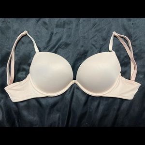 Victoria’s Secret Pink Push-up Bra